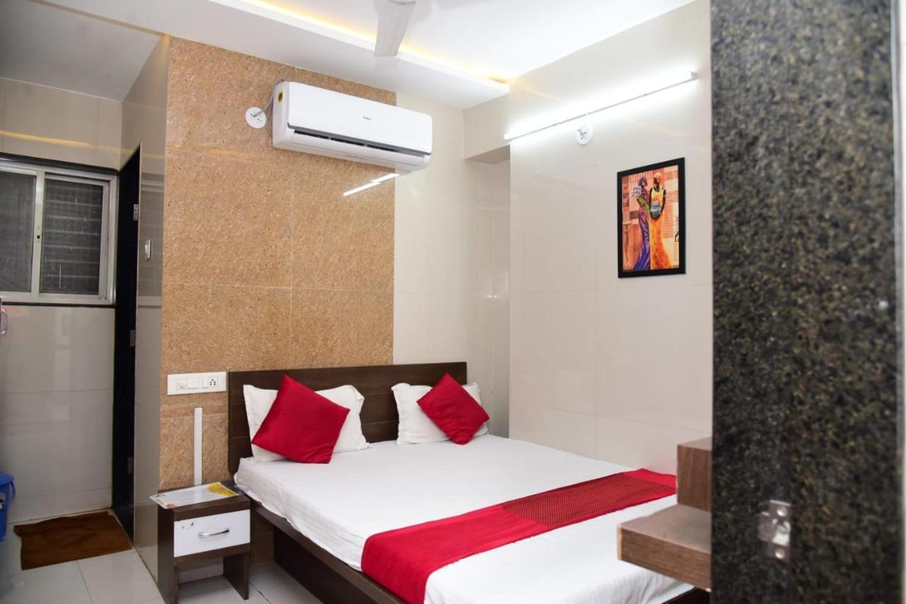 Nivant Lodge Solapur Luaran gambar